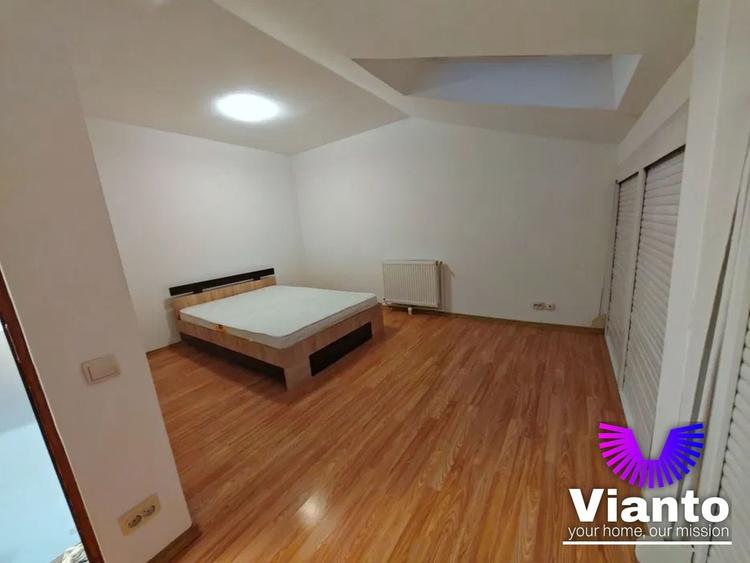 Apartament cu 2 camere decomandat, mobilat în Valea Aurie