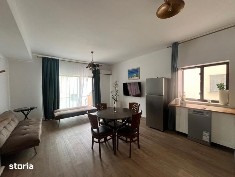 Apartament cu 3 camere, mobilat în Km 4