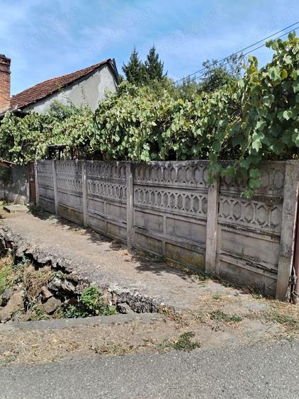 Casă cu 3 camere în Zam