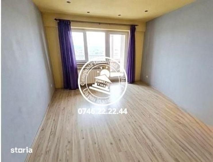 Apartament cu 3 camere în Tudor Vladimirescu