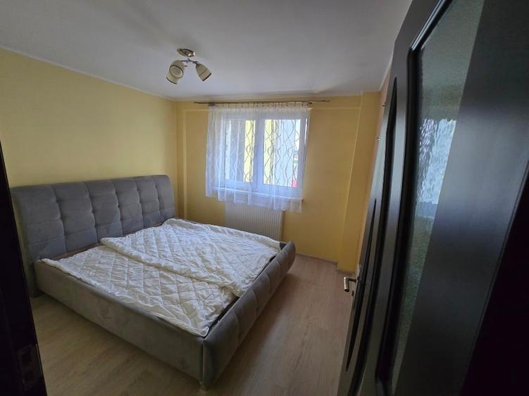 Apartament cu 2 camere decomandat în Bejan