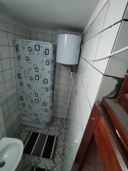 Garsonieră decomandată în Central
