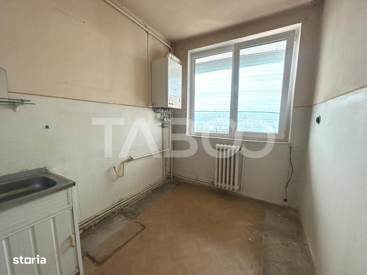Apartament cu 2 camere semidecomandat în Mihai Viteazul