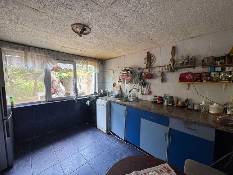 Casă cu 4 camere în Sud
