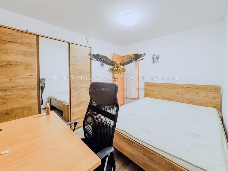 Apartament cu 3 camere decomandat, mobilat în Zorilor