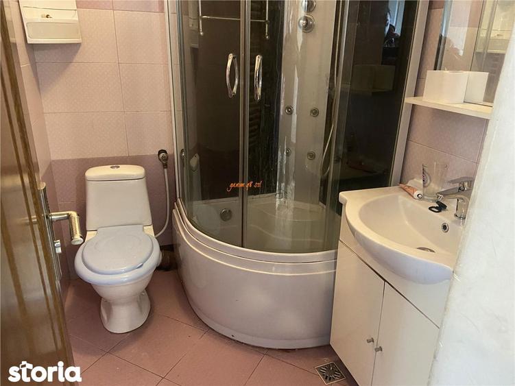 Apartament cu 2 camere decomandat, mobilat în Sud