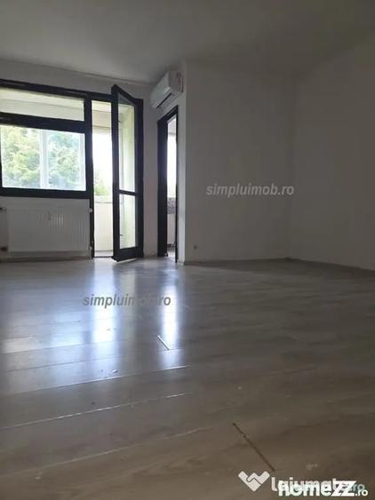 Garsoniera langa metrou Aparatorii Patriei Sector 4 - 4