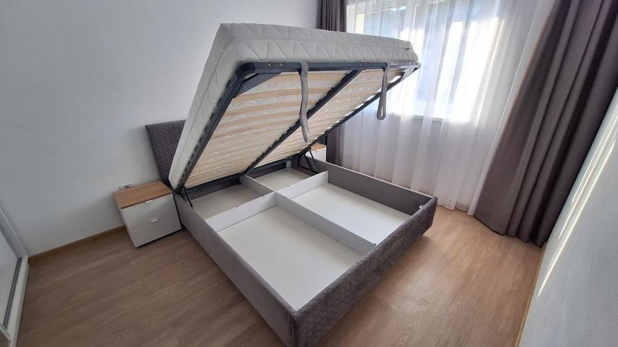 Apartament cu 2 camere semidecomandat în Sânpetru