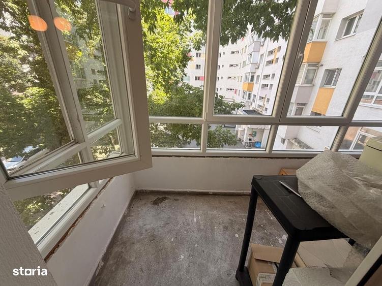 Apartament cu 4 camere decomandat în Sebastian