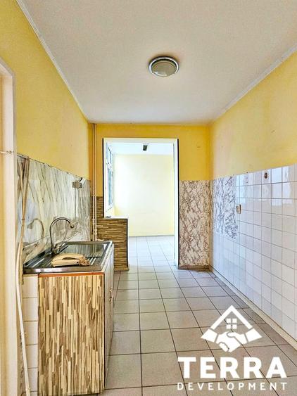 Apartament cu 2 camere circular în City Park Mall