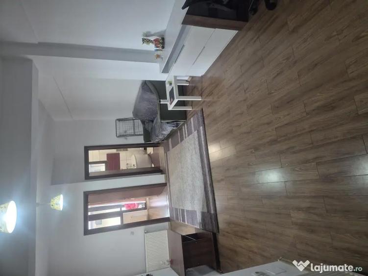 Apartament cu 2 camere semidecomandat în Dobroești