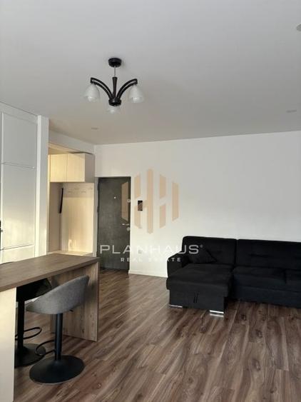 Apartament cu 2 camere decomandat, mobilat în Ultracentral