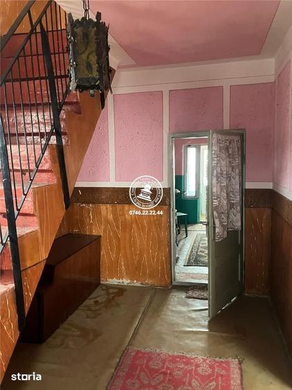 Casă cu 5 camere cu Teren 931 Mp în Movileni