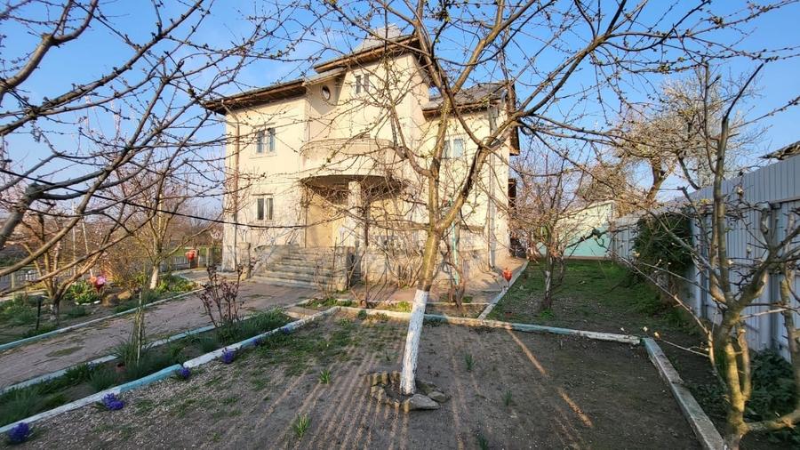 Teren Construcții intravilan de 3073 mp, în Dascălu