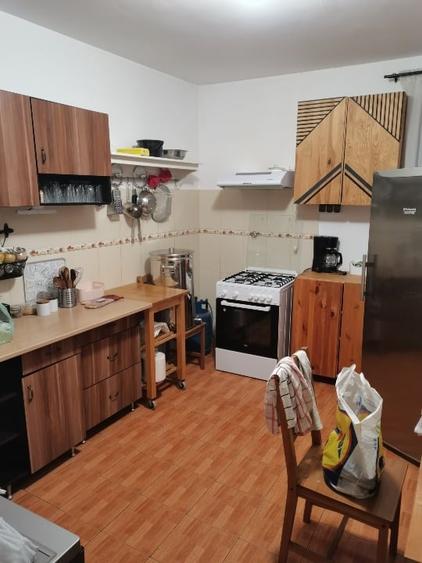 Casă individuală cu 5 camere cu Teren 1000 Mp în Slănic