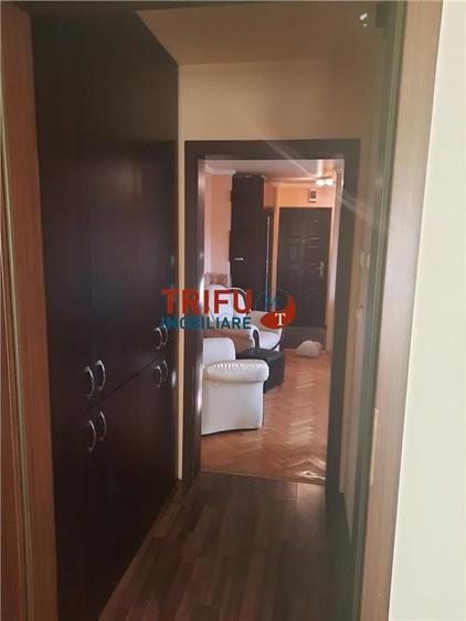 Apartament cu 2 camere circular în Cetate