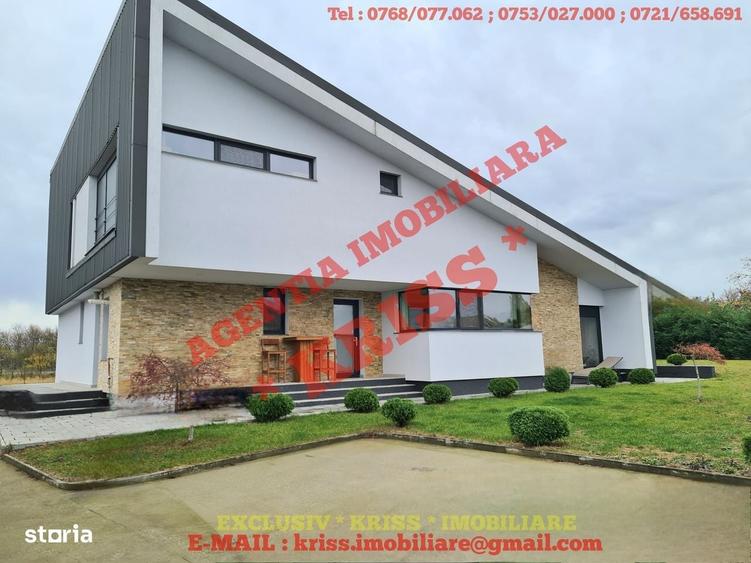 Casă cu 4 camere în Trivale
