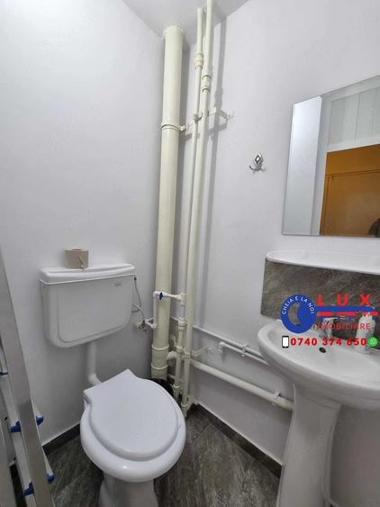 Apartament cu 3 camere decomandat în E3