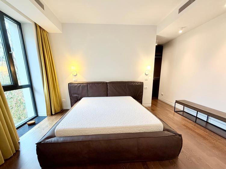 Apartament cu 3 camere decomandat, mobilat în Primăverii