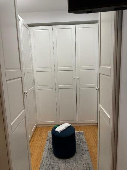 Apartament cu 3 camere decomandat, mobilat în Casin