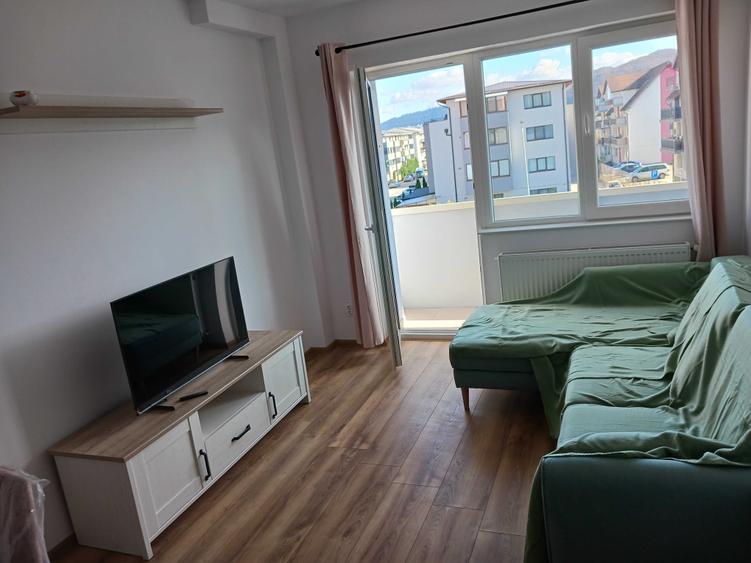 Apartament cu 2 camere decomandat în Florești