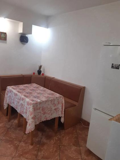 Apartament cu 2 camere semidecomandat în Brazda lui Novac