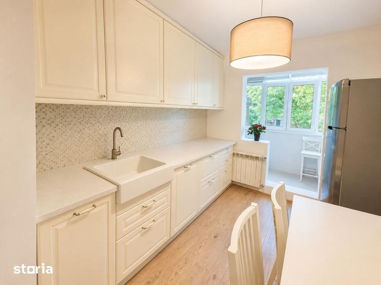 Apartament 3 camere decomandat | Renovat complet | Etaj 1/8 - 12
