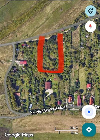 Teren de 2400 mp, în Budiului
