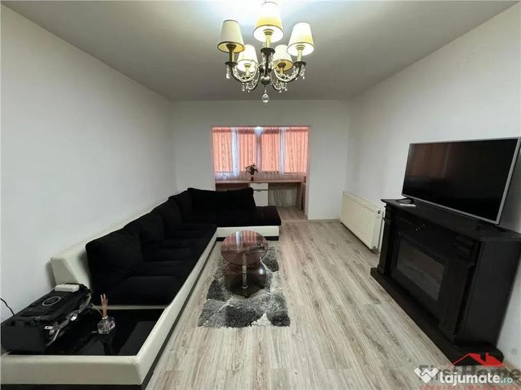 Apartament cu 4 camere decomandat în Obor
