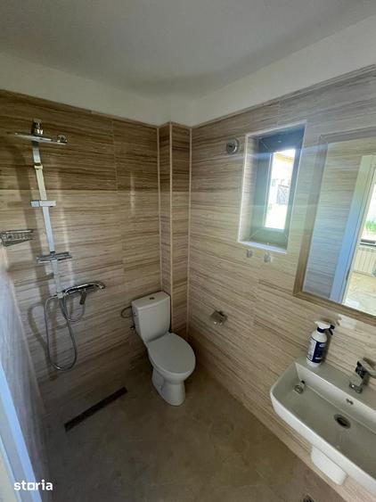 Casă cu Teren 600 Mp în Năvodari