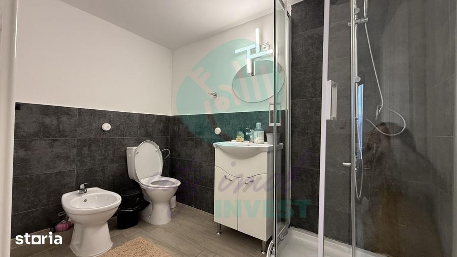 Apartament cu 6 camere în Floreasca