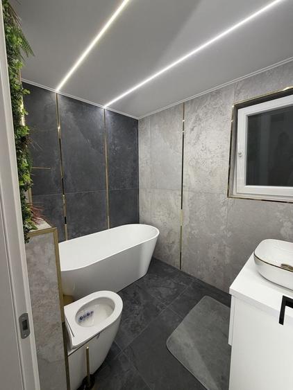 Casă cu 3 camere în Crețuleasca