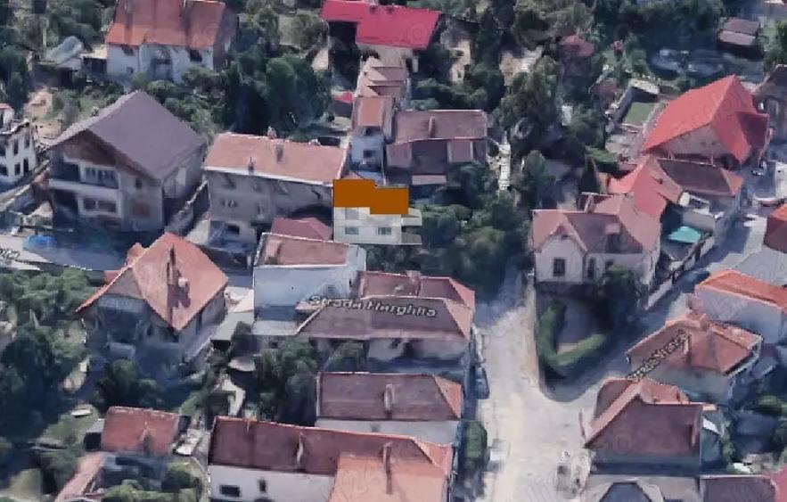 Casă cu 3 camere cu Teren 90 Mp în Schei