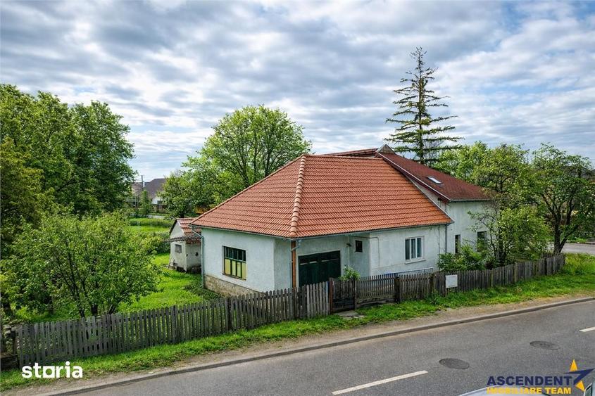 Casă cu 2 camere cu Teren 709 Mp în Central