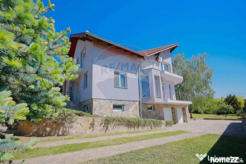 Casă cu 1 camere cu Teren 1000 Mp în Central
