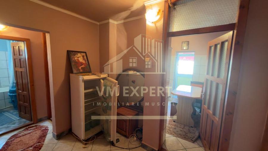 Apartament cu 2 camere decomandat în Central