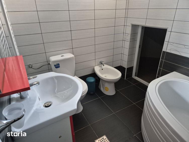 Casă cu 3 camere cu Teren 500 Mp în Dârste