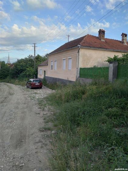 Casă cu 3 camere cu Teren 2000 Mp în Cigmău
