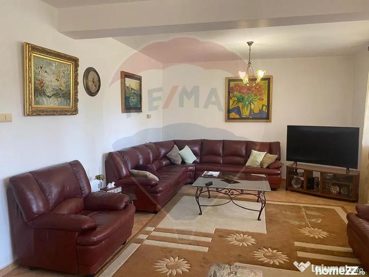 Casa / Vila cu 5 camere de vanzare in zona Central - 5