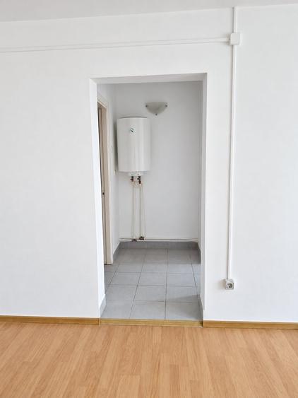 Garsonieră semidecomandată în Prundu