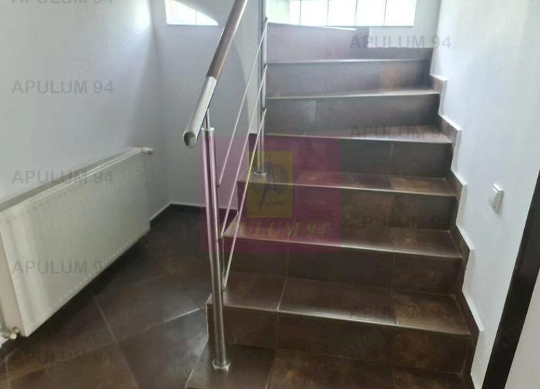 Spațiu comercial, de 254 mp, în Zamora