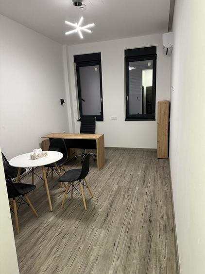 Spațiu comercial, de 20 mp, în Șelimbăr