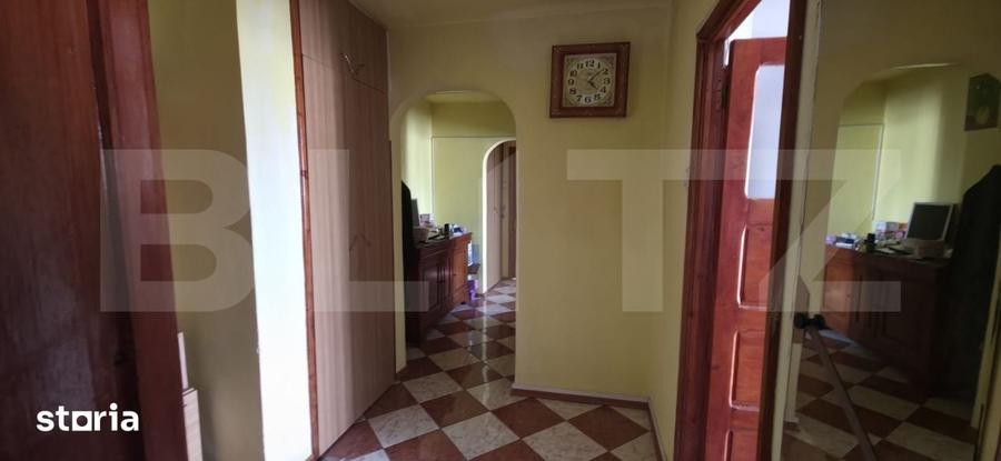 Apartament cu 3 camere decomandat în Mihai Bravu
