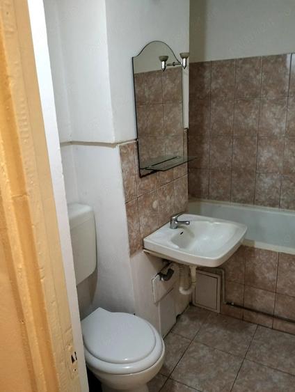 Garsonieră decomandată în Exterior Vest