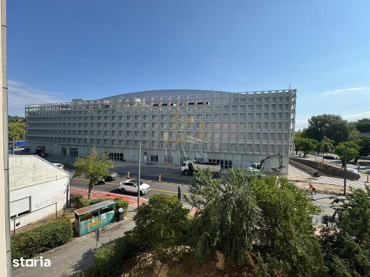 Apartament cu 2 camere decomandat în Plopilor