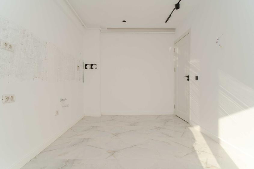 Apartament cu 2 camere semidecomandat în Nicolina