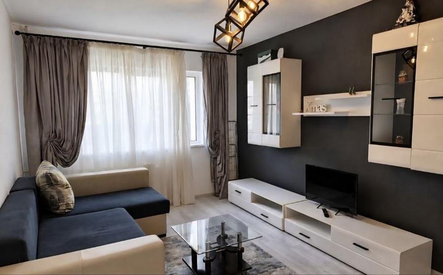 3 camere Rovine Decomandat O76O 52 41 34 - 2