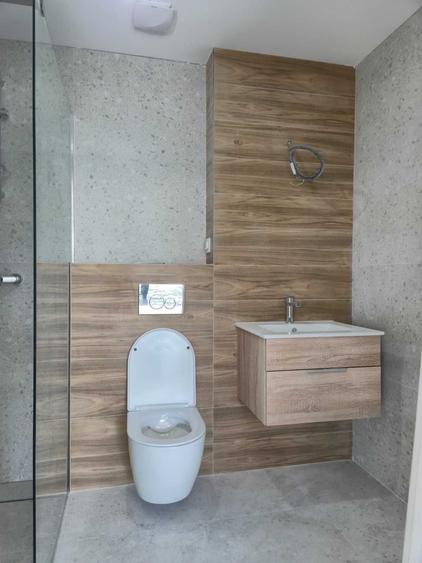 Apartament cu 2 camere semidecomandat în Fundeni
