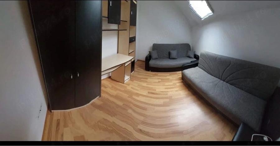 Apartament cu 2 camere decomandat în Girocului