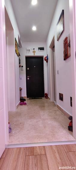 Apartament cu 2 camere decomandat în Drumul Taberei